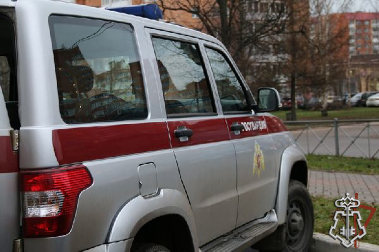 Барун-Хемчикские росгвардейцы спасли молодую женщину от необдуманного поступка