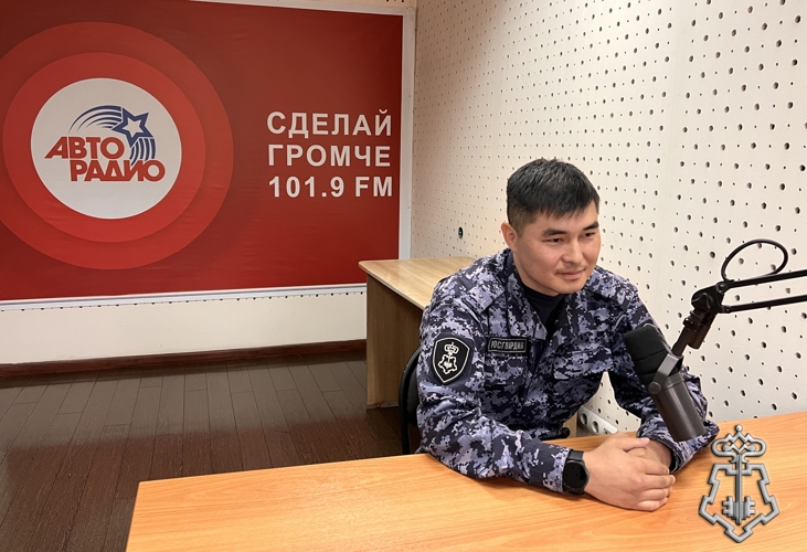 Офицер вневедомственной охраны стал гостем на радио 
