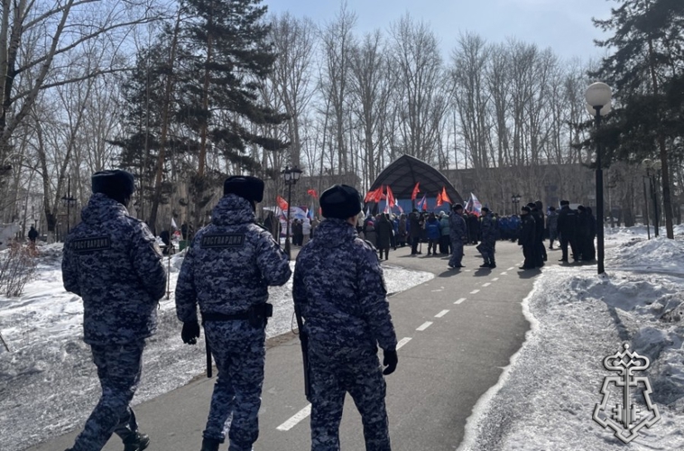 Росгвардейцы обеспечили безопасность празднования Крымской весны в Кызыле  