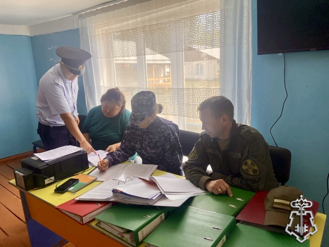 Росгвардейцы проверили организацию отдыха детей в детских лагерях Тувы
